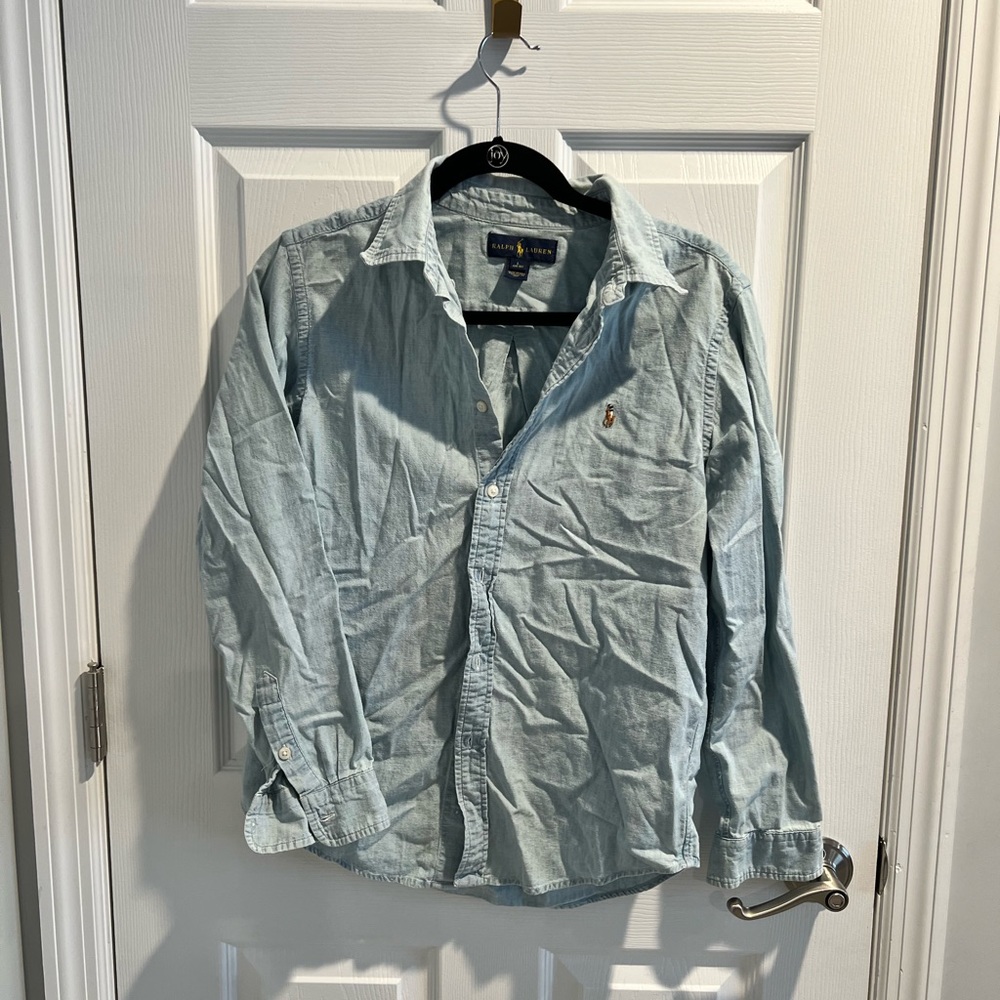 Lot of 4 Young Men Button Down Shirts